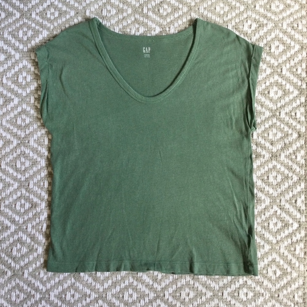 Gap Green V-neck Rolled Sleeve Tee